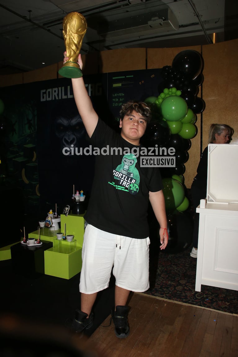 Diego Fernando Maradona festejó los 13 años. (Foto: Movilpress)