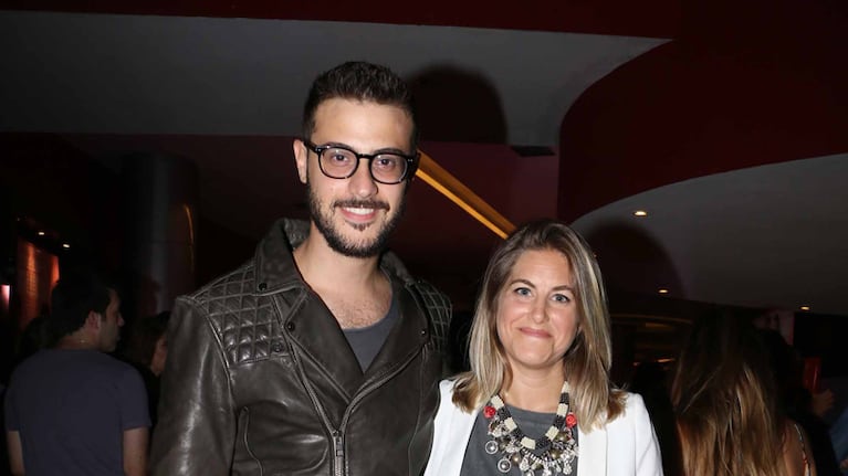 Diego Leuco y su novia Daniela, presentes en la avant premier. Foto: Movilpress-Ciudad.com.