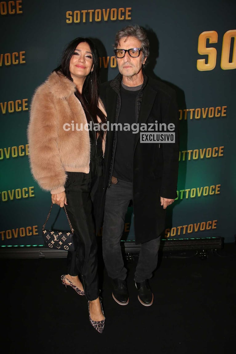 Diego Peretti y su novia Andrea (Foto: Movilpress)
