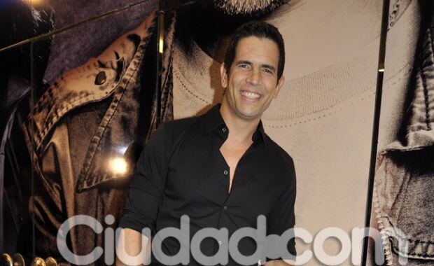 Diego Ramos fue a ver El hijo de puta del sombrero. (Foto: Jennifer Rubio para Ciudad.com)