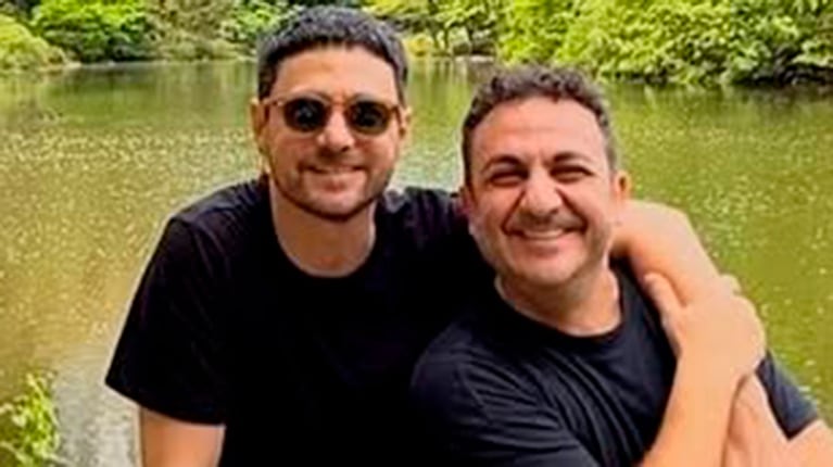 Diego Topa con su novio, Hugo Rodríguez (Instagram)