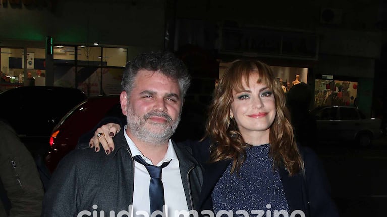 Dolores Fonzi y Sebastián de Cara en la avant premiere de Claudia (Foto: Movilpress)