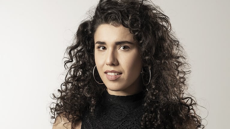 “Domingo con Dominga” llega a Timbre 4: una obra escrita y protagonizada por Paula Russo