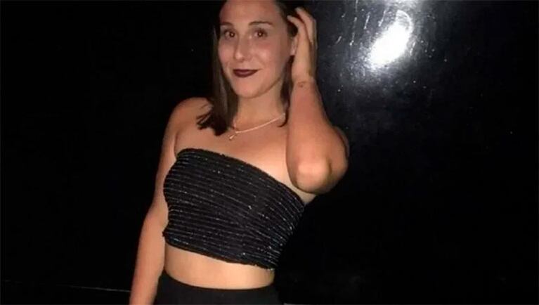 Drmático momento en un funeral en Córdoba: la mujer abrió el cajón y no estaba su hija