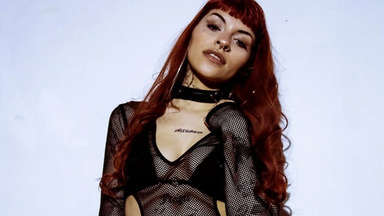 Duki, Cazzu y Bhavi cruzarán su música con diseñadores de ropa en el BAFWeek. Foto: Telam.