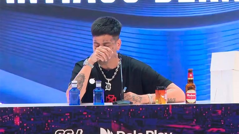 Duki hace historia en Madrid: “Ser cantante sólo para conseguir un éxito es matar la música”