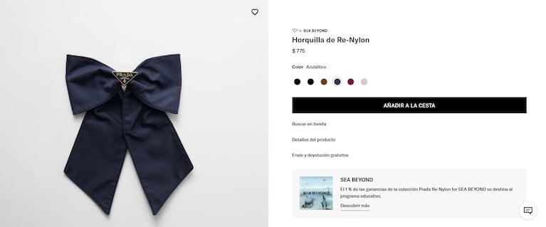 El accesorio de lujo que usó Wanda Nara para un outfit total black (Foto: captura de www.prada.com)