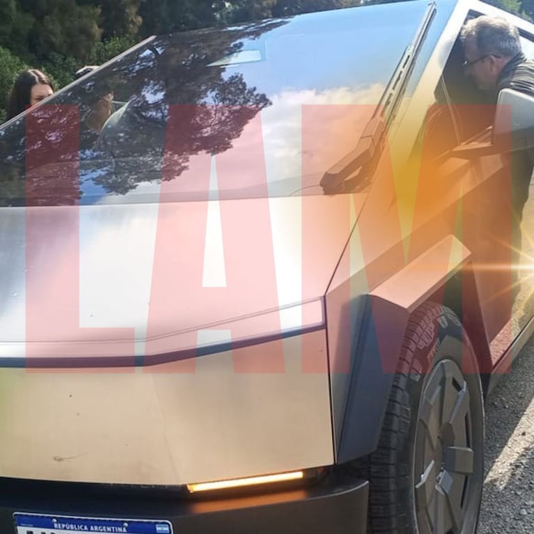 El accidente de Barby Franco. Foto: X ElEjercitoDeLam