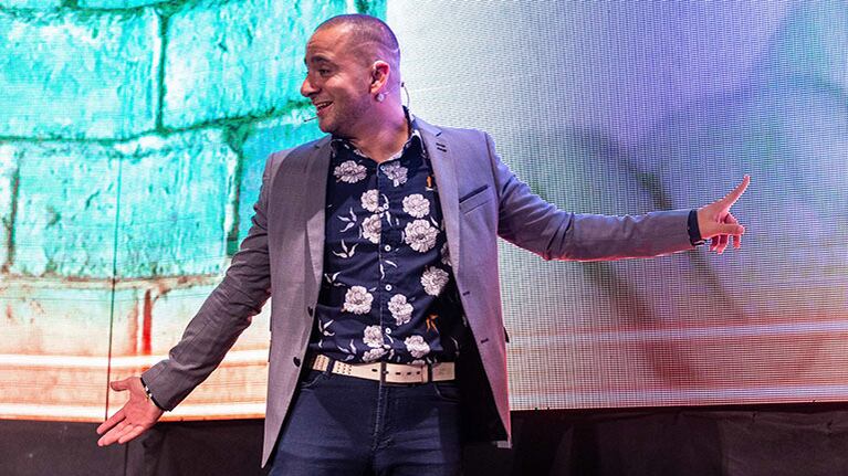El actor y comediante Camilo Nicolás, revelación en Córdoba llega a Paseo La Plaza