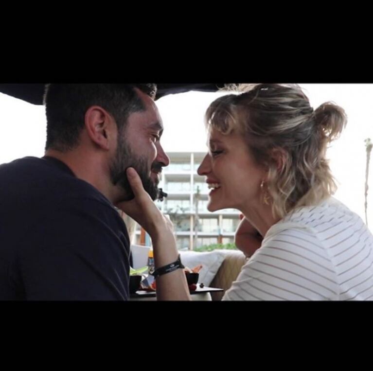 El álbum de fotos de la boda secreta de Gonzalo Heredia y Brenda Gandini en México: "Se celebra el amor"