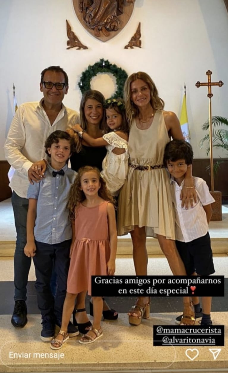 El álbum de fotos del bautismo de Joaquina, la hija de Vanina Escudero y Álvaro Navia: "Una gran emoción"