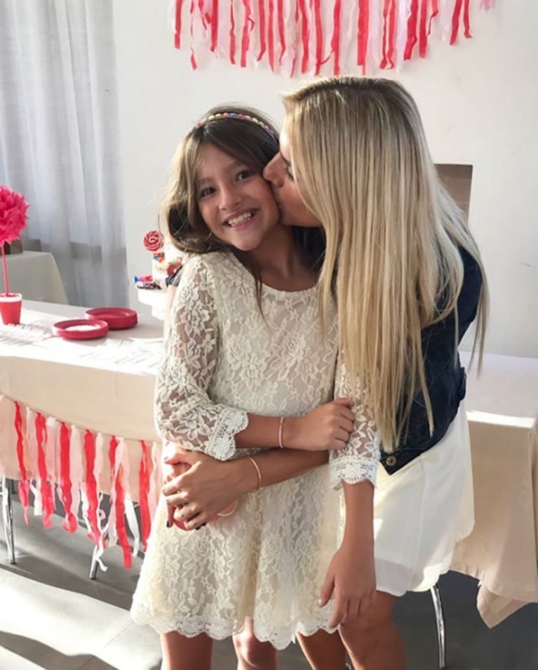 El álbum de fotos del cumpleaños de Jazmín, la hija de Carolina Oltra y Fredy Villarreal