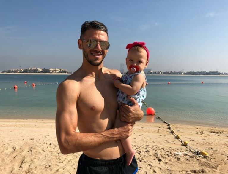 El álbum de las vacaciones de Evangelina Anderson con su familia en Dubai