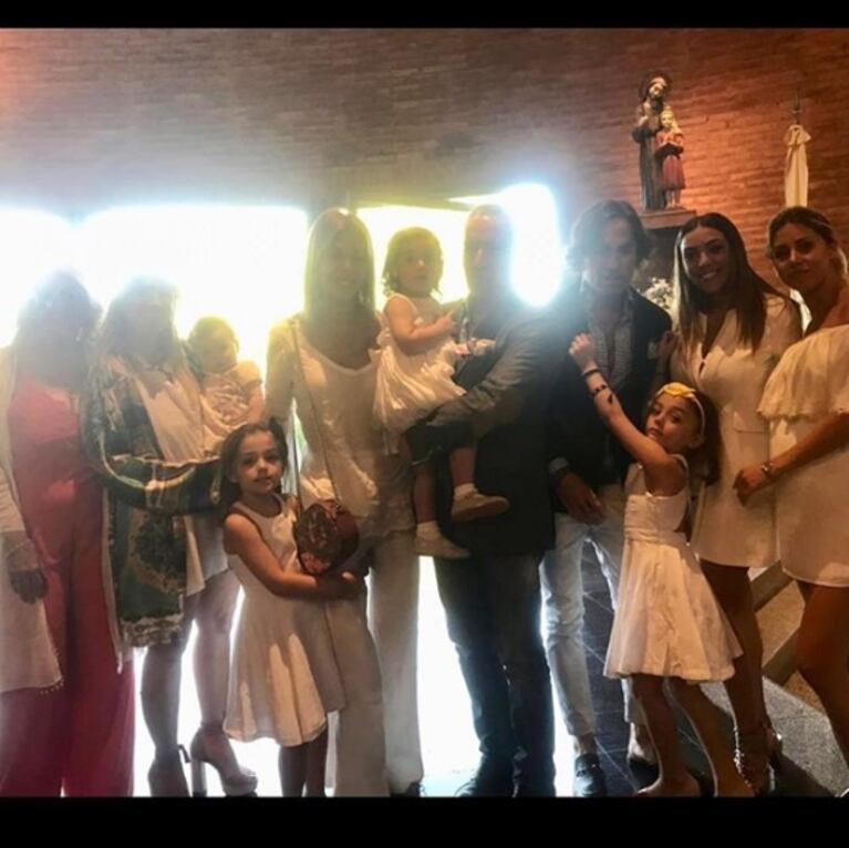 El álbum del bautismo de Moorea, la hija de Floppy Tesouro: el motivo por el que su marido no participó