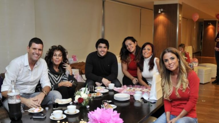 El álbum del cumpleaños de la hija de Marina Calabró. (Foto: gentileza Christian Molina)