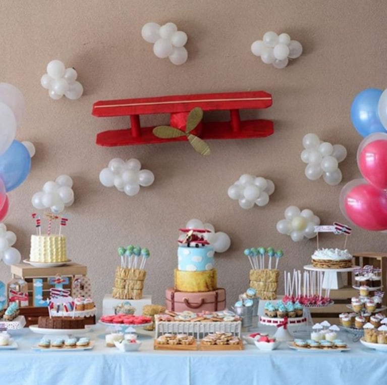 El álbum del divertido festejo de cumpleaños de Baltazar, el hijo de Paula Chaves y Pedro Alfonso