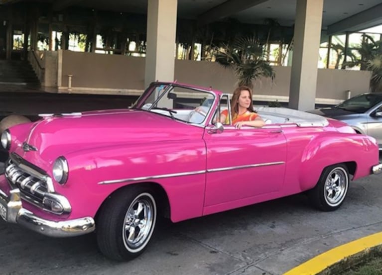 El álbum íntimo de las vacaciones de Agustina Kämpfer y su bebé en Cuba: "Comandante de mi vida"