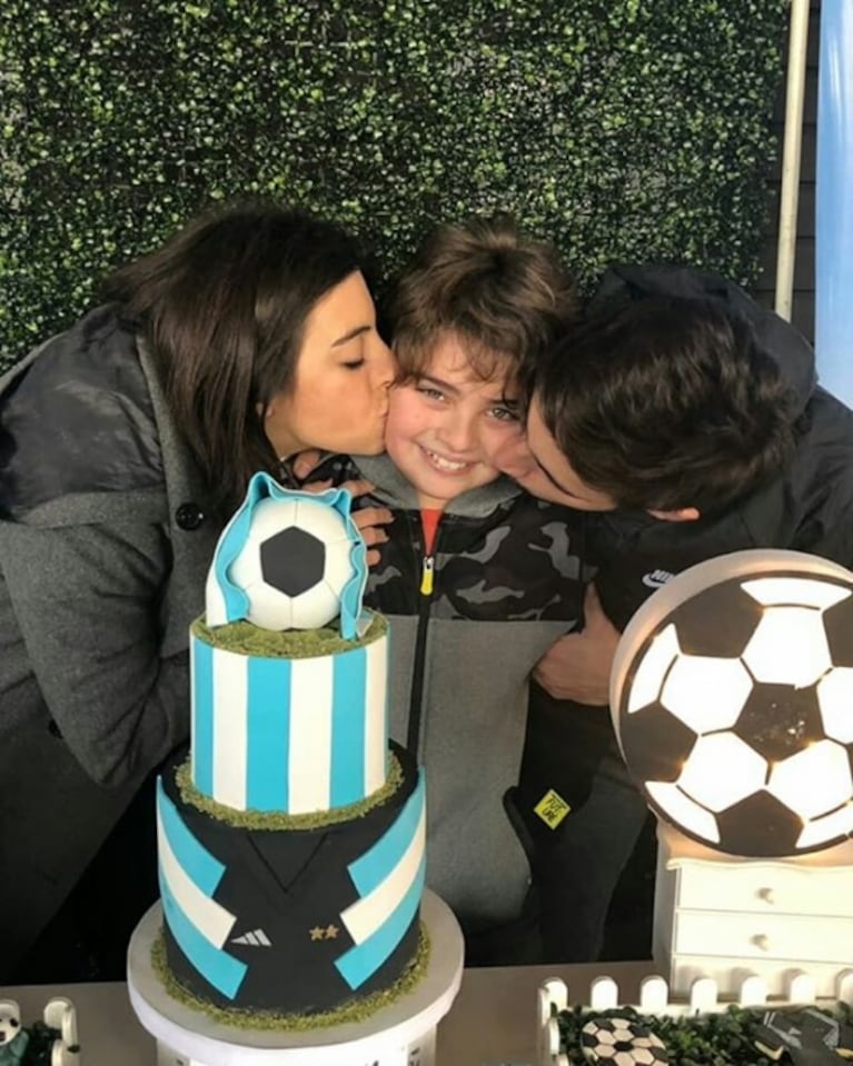 El álbum íntimo del cumpleaños del hijo de Marcela Tauro con su joven novio y el papá de Juan Cruz