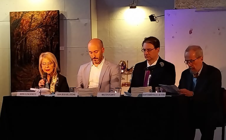 El Anuario de Arte Argentino reúne obras de artistas internacionales en la Facultad de Derecho