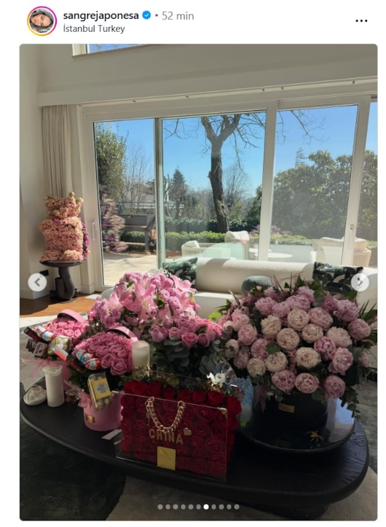 El arreglo floral que Mauro Icardi le obsequió a la China Suárez, entre otras cosas, por su cumpleaños (Foto: Instagram/@sangrejaponesa).