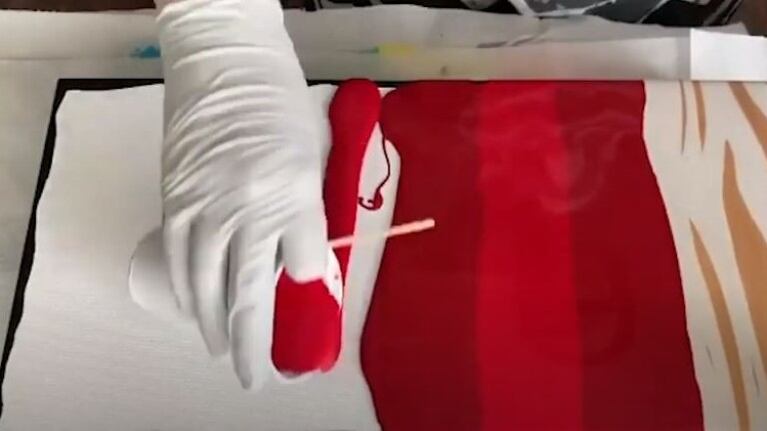 El arte fluido de esta artista acumula cientos de miles de visitas en redes sociales