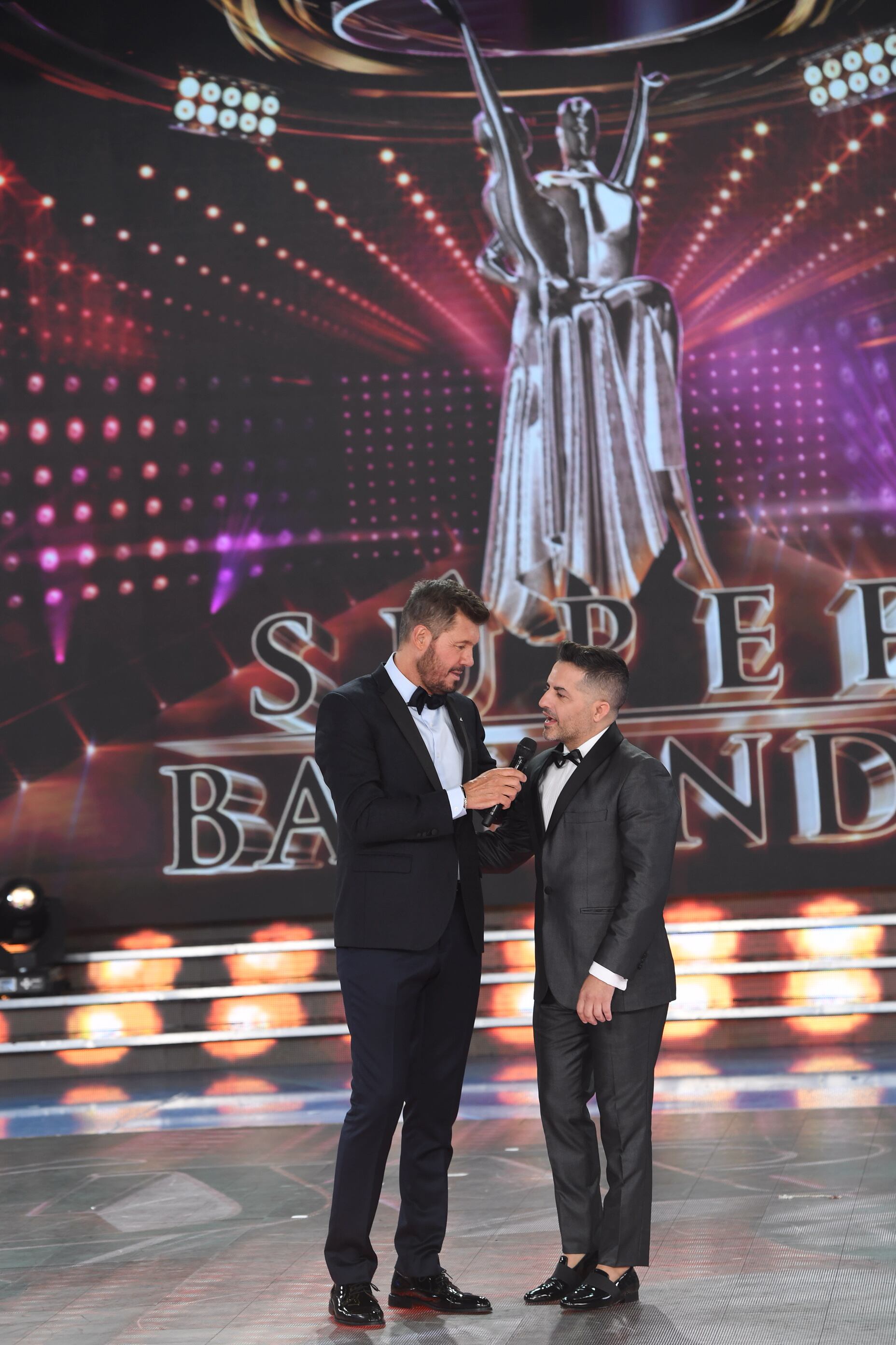 El BAR y el jurado del Súper Bailando debutaron en la pista de ShowMatch. Fotos: Laflia