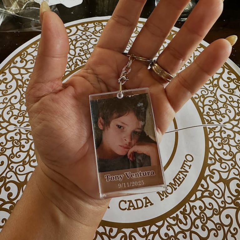 El bautismo de Antonito, el hijo de Luis Ventura y Fabiana Liuzzi (Foto: Instagram @fervivesok)