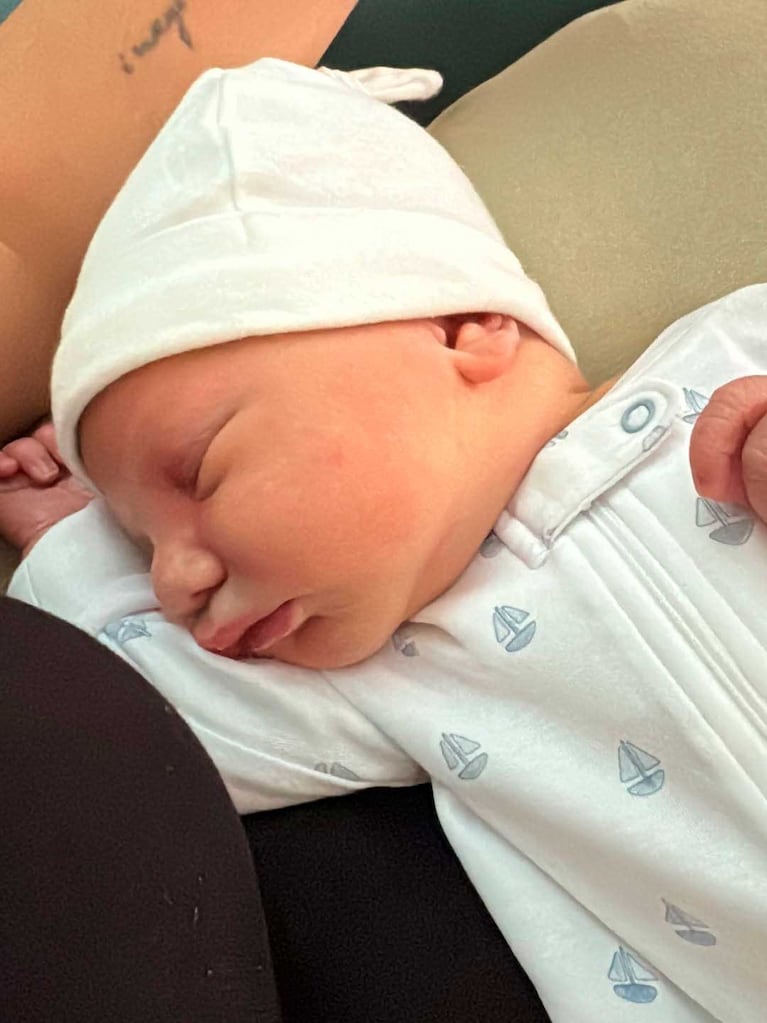 El bebé Faustino Simeone (Foto: Instagram @evabargiela)