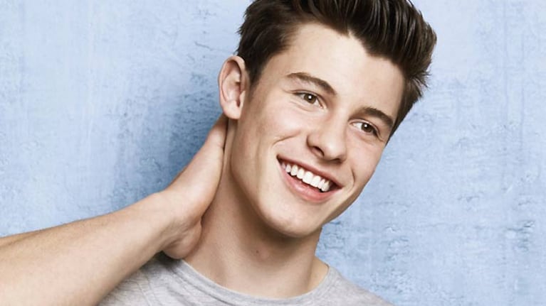 El cantante canadiense Shawn Mendes aprendió a tocar guitarra a través de YouTube