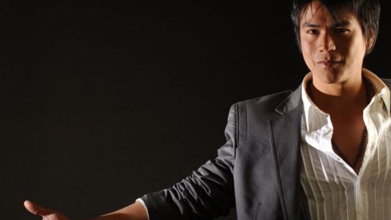 El cantante Chileno se presenta por primera vez en la capital de nuestro país