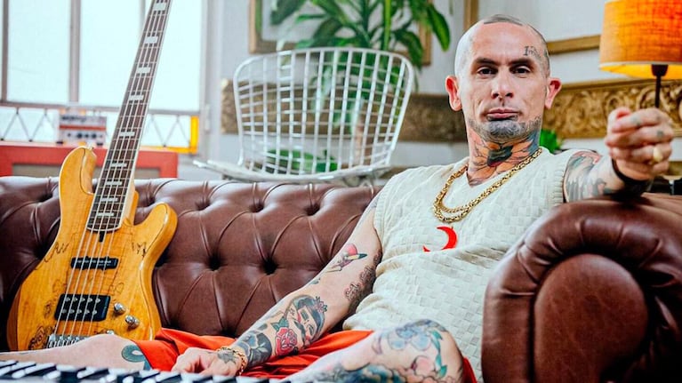 El cantante del grupo tropical eligió Concepción del Uruguay para estar en familia, lejos de los escenarios.