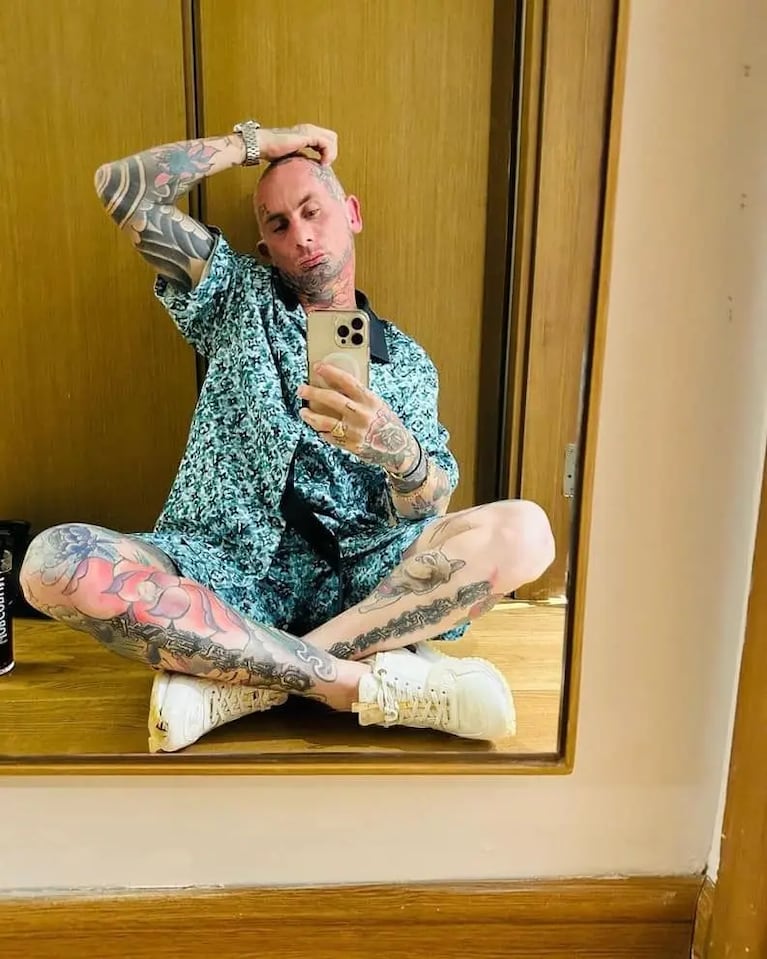 El cantante del grupo tropical eligió Concepción del Uruguay para estar en familia, lejos de los escenarios.
