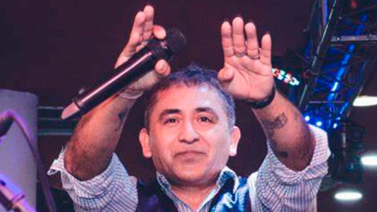 El cantante Huguito Flores murió en un choque en la Ruta 34 junto con su esposa y su cuñado.