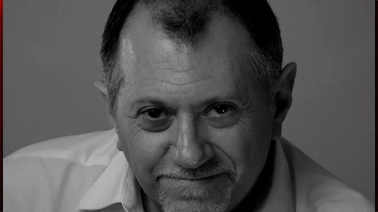 El cantor Julio Ricardo López conduce su ciclo virtual Tango en casa