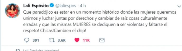 El contundente tweet de Lali Espósito sobre la violencia entre las mujeres: "Chicas, cambien el chip"