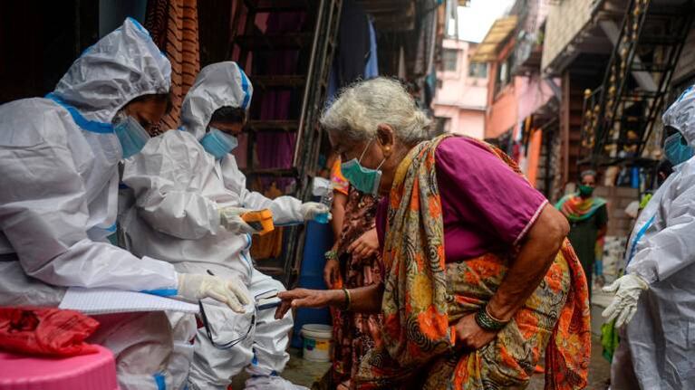El coronavirus avanza descontrolado en India: más de 53 mil casos en un día