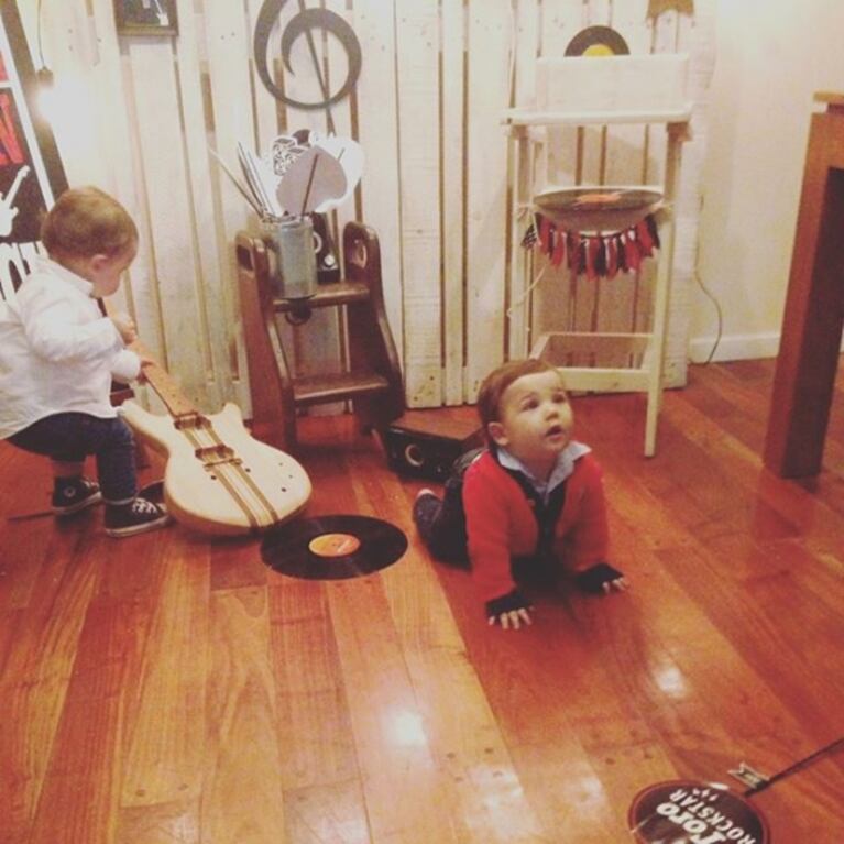 El cumpleaños rockero de 1 año de Toribio, el hijo de Juana Repetto: "Muy emocionante compartirlo con todos ellos"