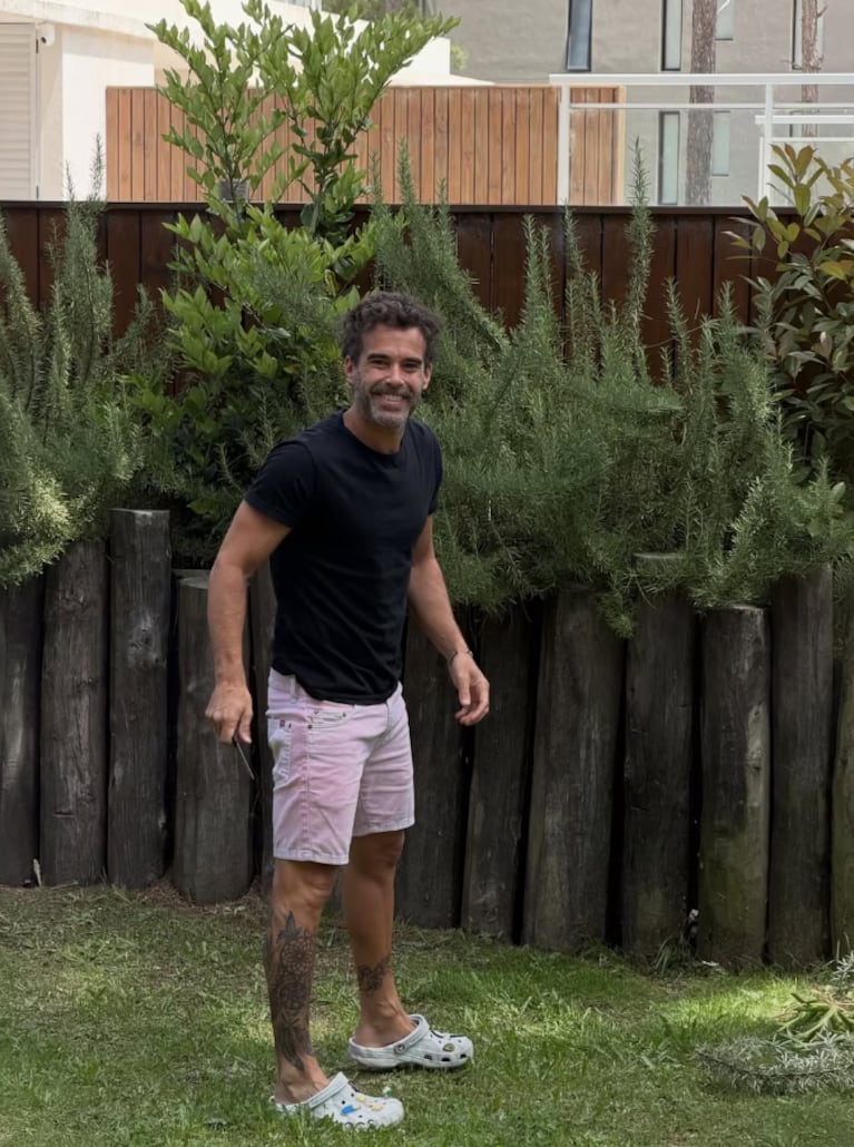 El descanso de Nicolás Cabré, Rocío Pardo y Rufina en el mar: juegos y complicidad antes de la boda | Créditos Instagram @rrociopardo