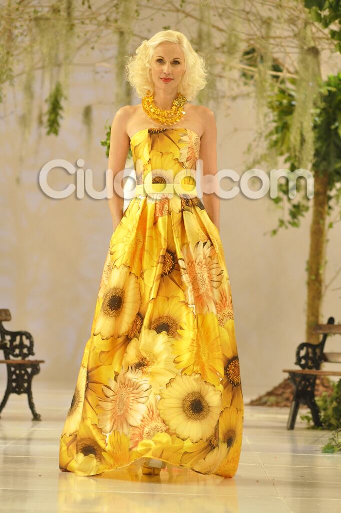 El desfile de Jorge Ibáñez. (Foto: Jennifer Rubio-Ciudad.com)