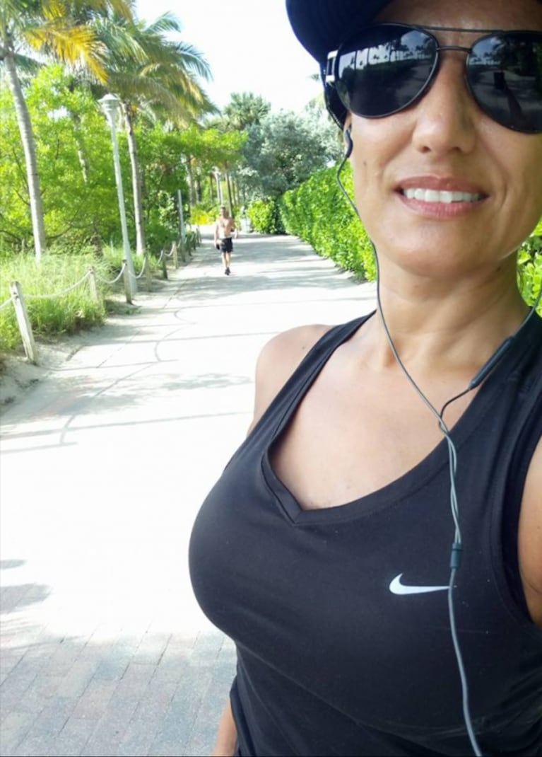 El destape hot de Nancy Duré, en bikini de vacaciones en Miami: "En mi gozadera"