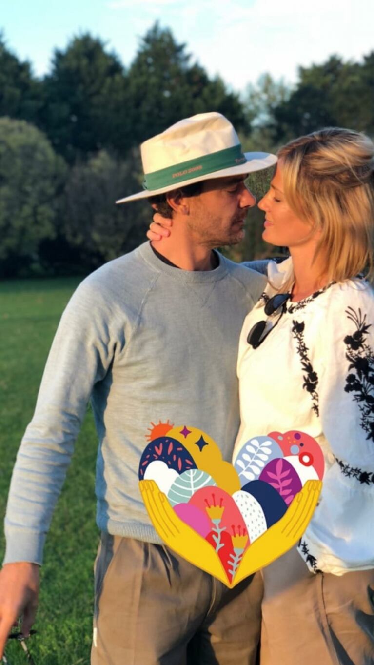 El día de campo y amistad de Paula Chaves, Pedro Alfonso, Gimena Accardi, Nico Vázquez, Mery del Cerro y Meme Bouquet