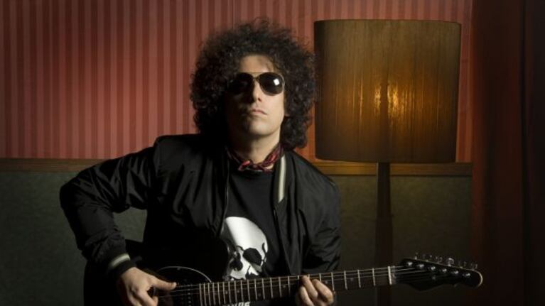 El día de furia de Andrés Calamaro en Twitter. (foto: Web)