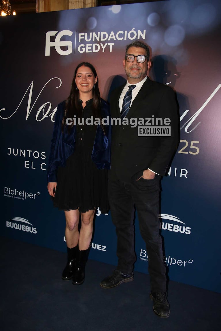 El doctor Adrián Cormillot con su hija Abril  (Foto: Movilpress)