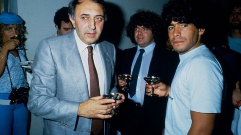 El documental reconstruye una de las etapas más intensas de la carrera del Diez: sus años en Nápoles.