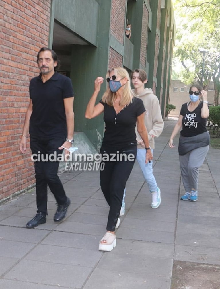 El dolor de Martita y Felipe Fort en el entierro de Gustavo Martínez: las fotos del último adiós a su tutor