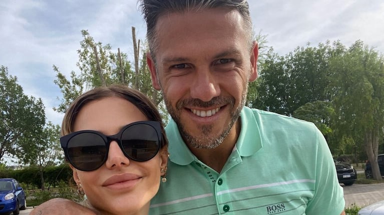 El DT junto a su esposa, Evangelina Anderson. (Foto: @evangelinaanderson
/Instagram)