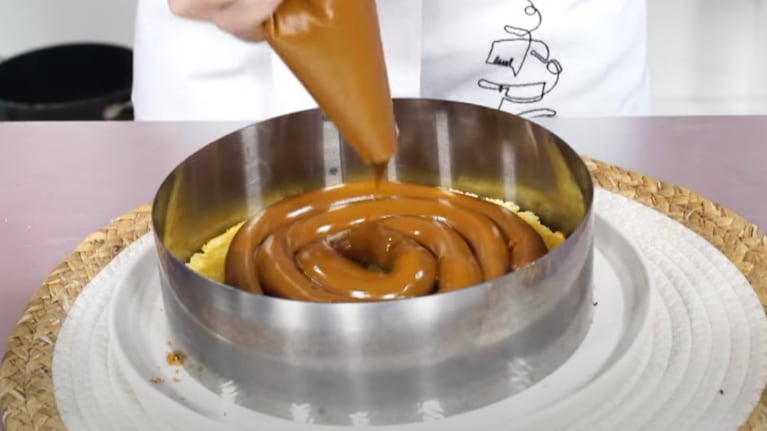 El dulce de leche, un ingrediente fundamental de la Torta Balcarce. Foto: Cucinare TV