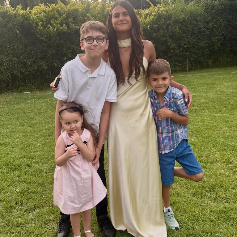 El egreso de Uma reunió a Amalia Granata y el Ogro Fabbiani (Fotos: @fabbianiok y @amaliagranata)