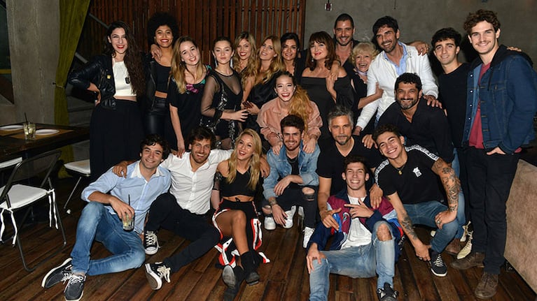 El elenco de Simona celebró los 50 capítulos de la ficción