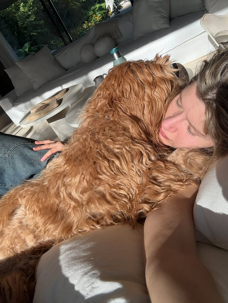 El emotivo posteo de Laurita Fernández por el cumpleaños número dos de Miel, su perra | Créditos: Instagram @holasoylaurita